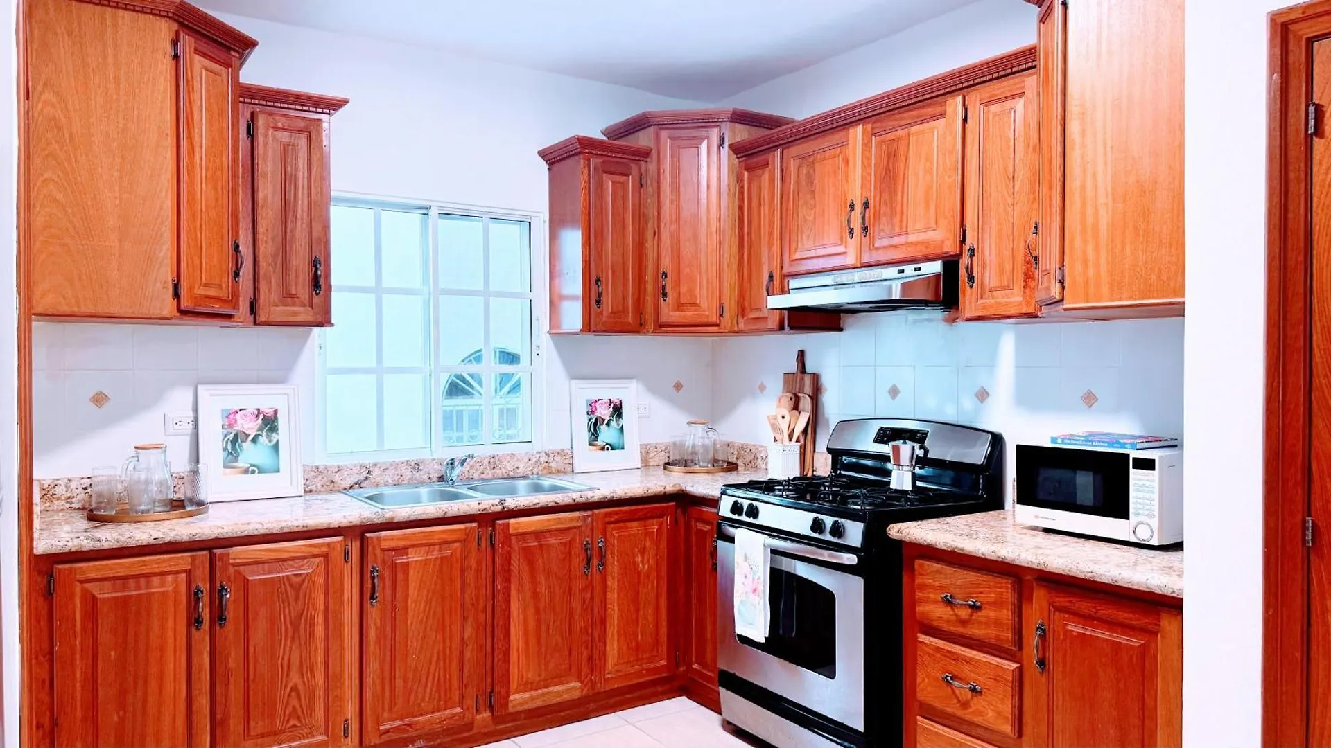 Walk To Beach, Shops, Dining, Pool View, Fast Wifi Punta Cana Dominikana