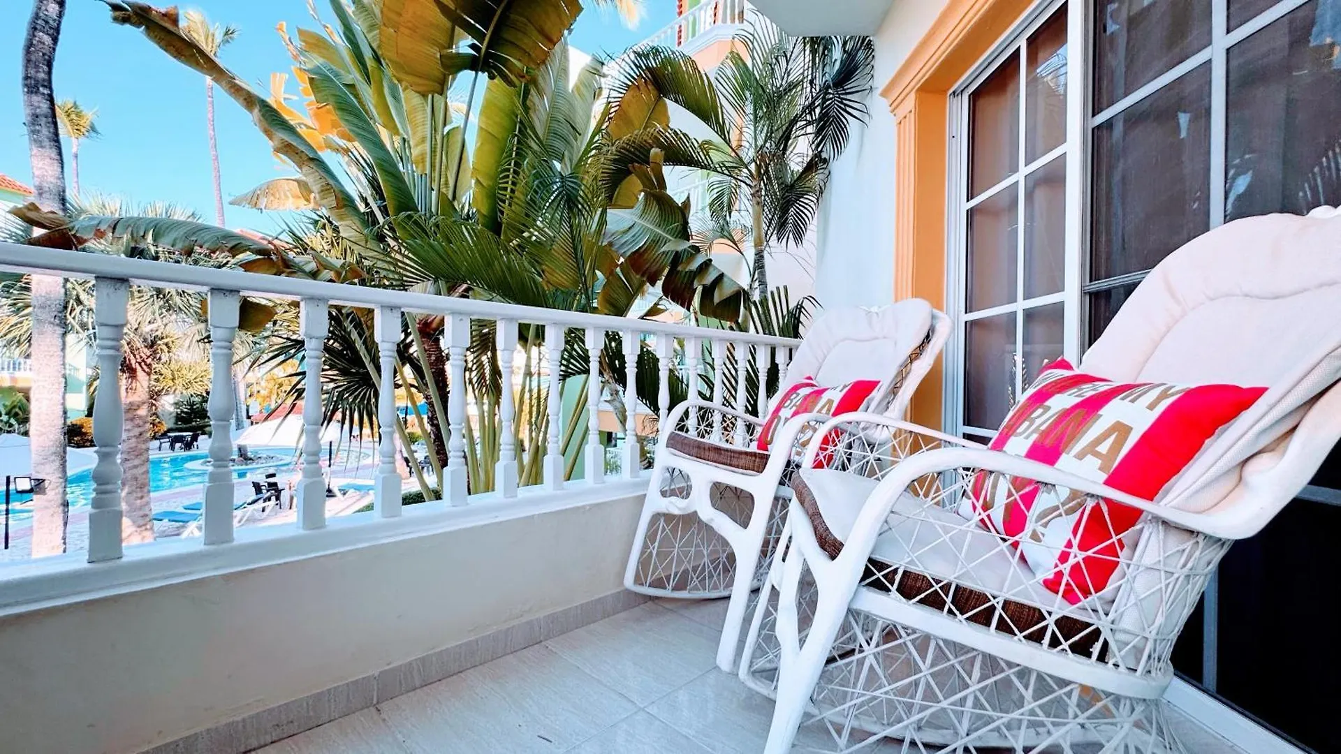 شقة Walk To Beach, Shops, Dining, Pool View, Fast Wifi بونتا كانا جمهورية الدومينيكان